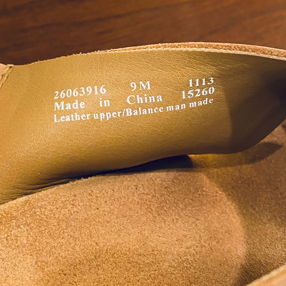 π11xHPππLike New! Clarks Artisan Wedge Sandals Caslynn Tan Nubuck 9M - Picture 5 of 12
